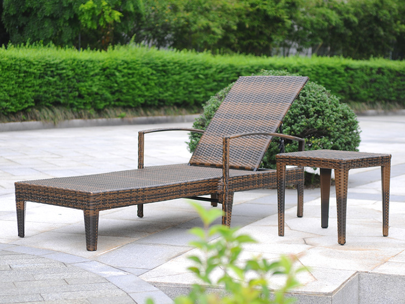 Outdoor Rattan Lounge, Aluminium Rattan Recliner Bed, Rattan Daybed YQ-RB-409